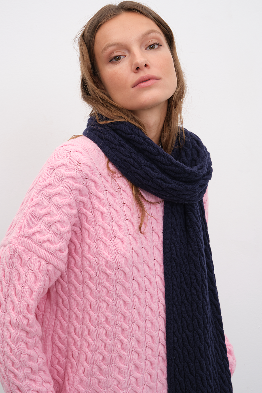 Cable Knit Merino Kaşkol