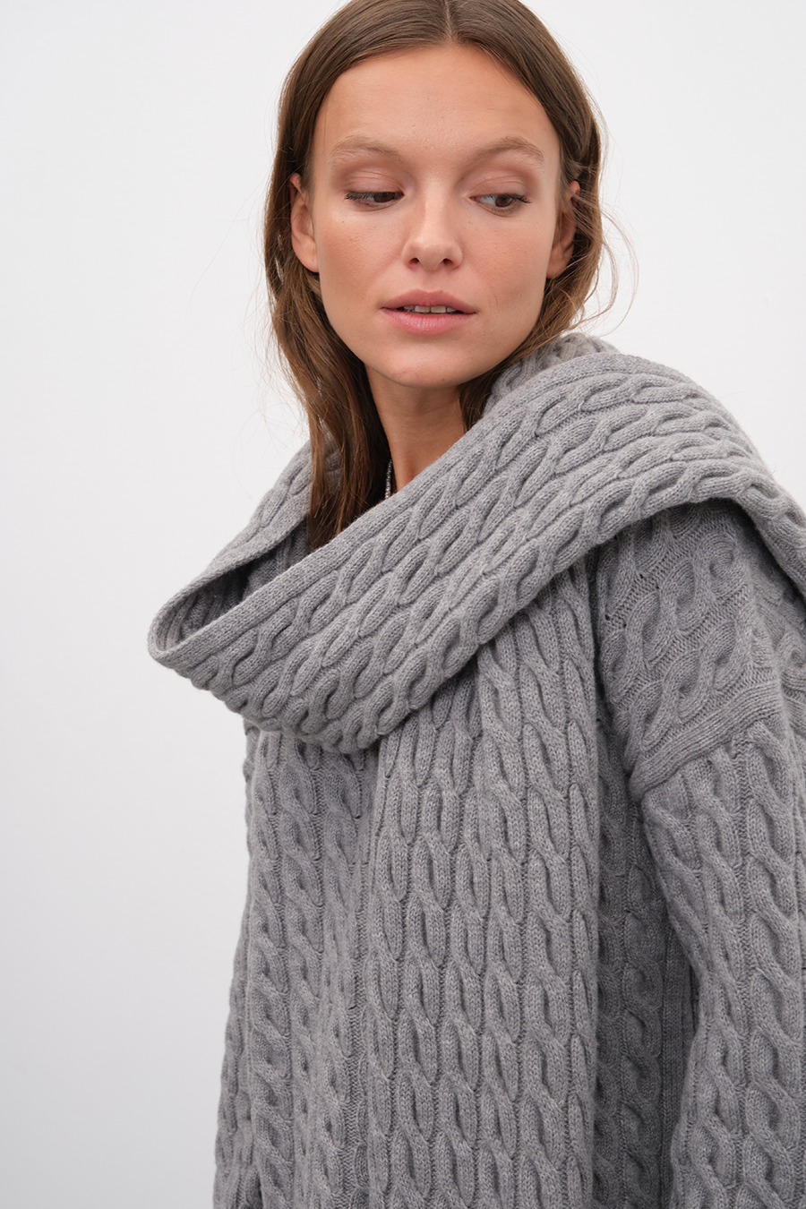 Cable Knit Merino Kaşkol