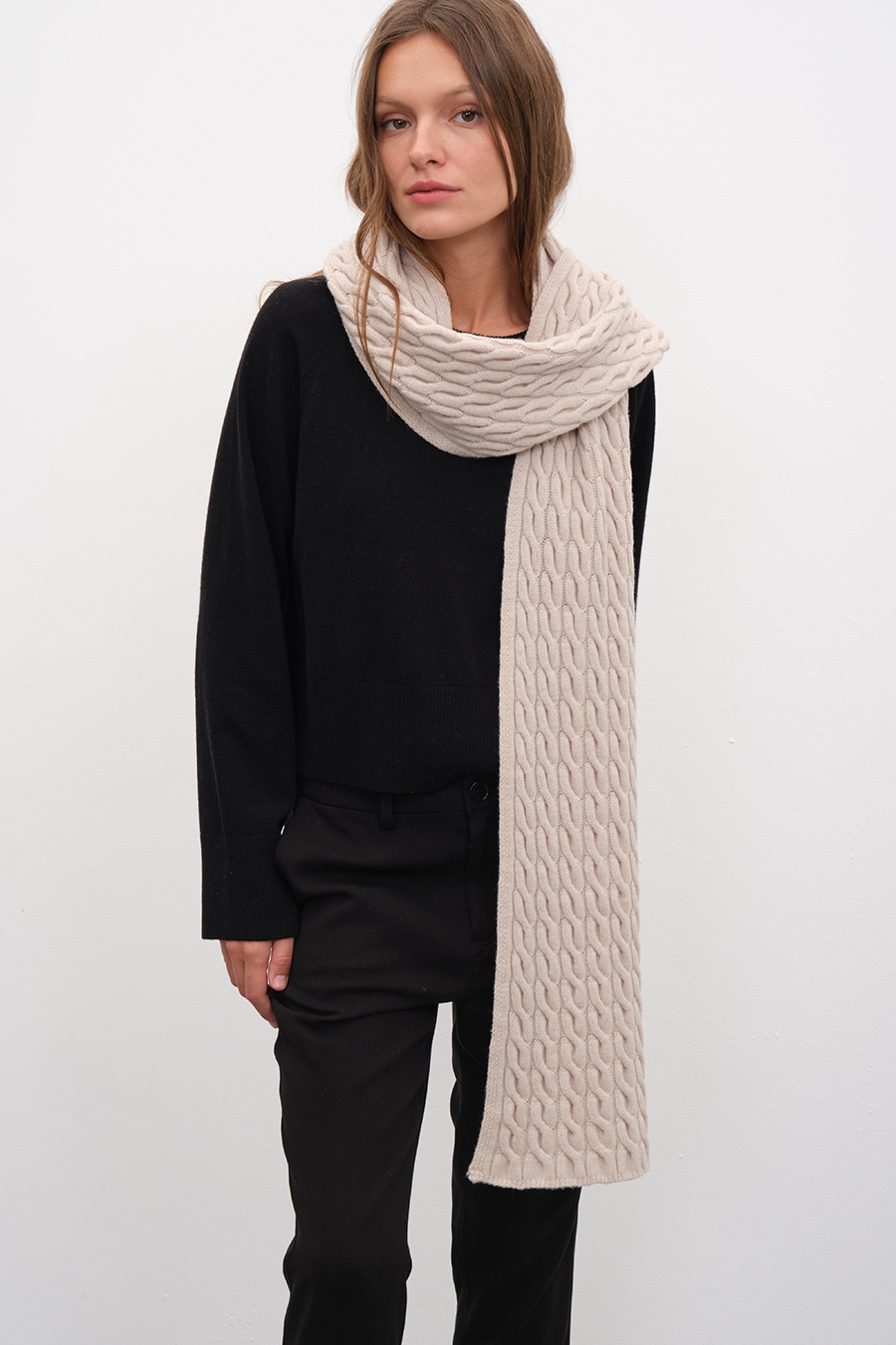 Cable Knit Merino Kaşkol