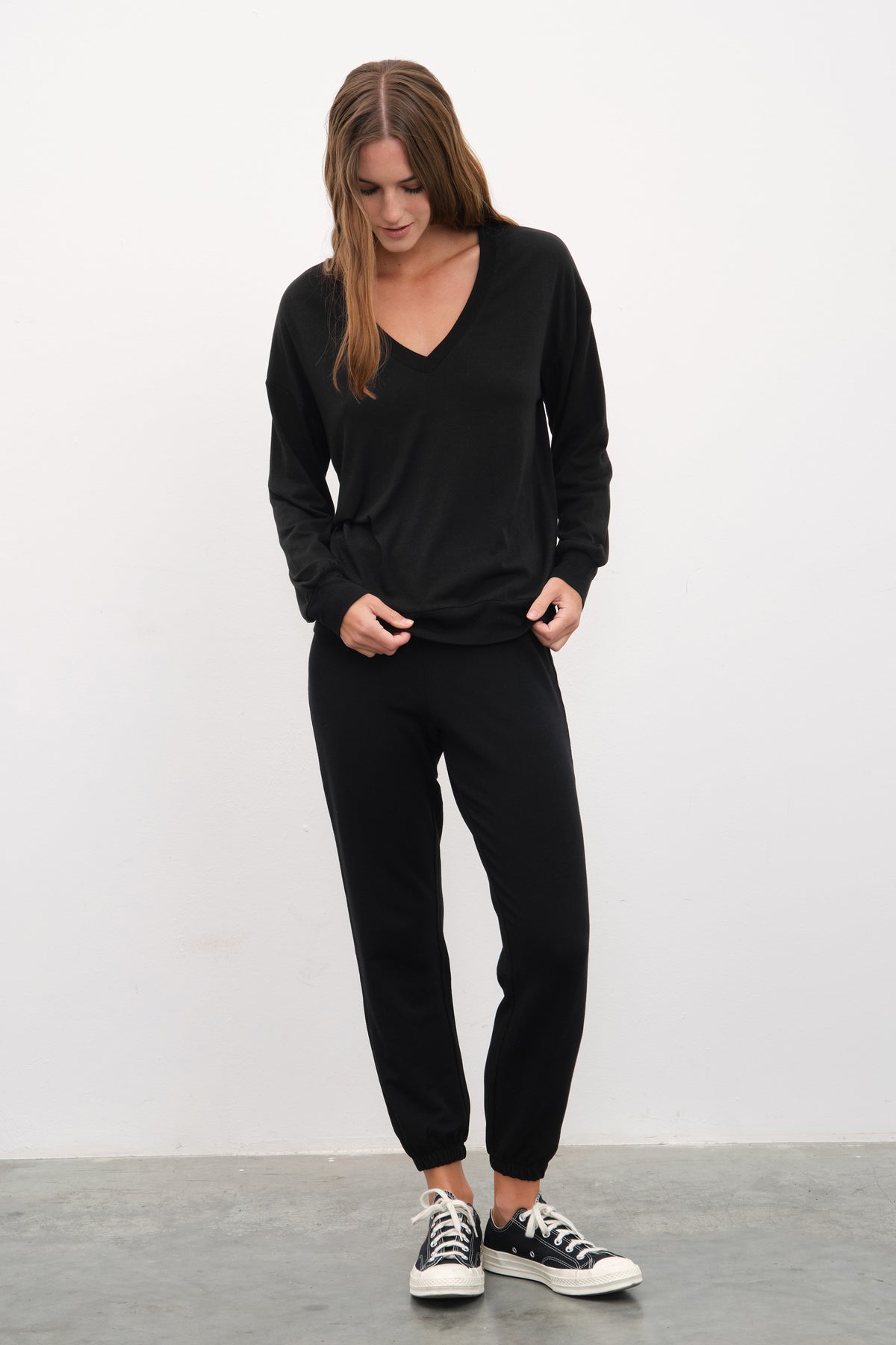 Super-Lightweight V Yakalı Sweatshirt