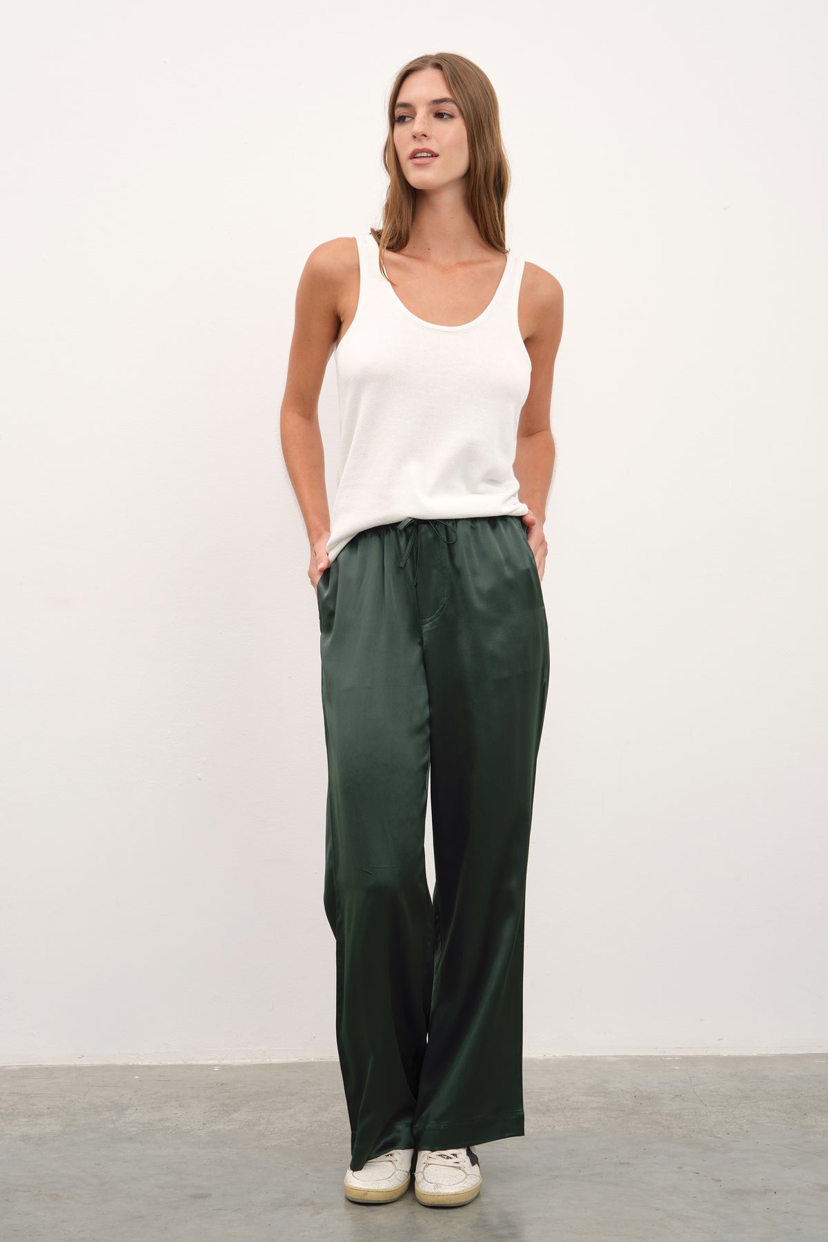 İpek Saten Bol Paçalı Pantolon