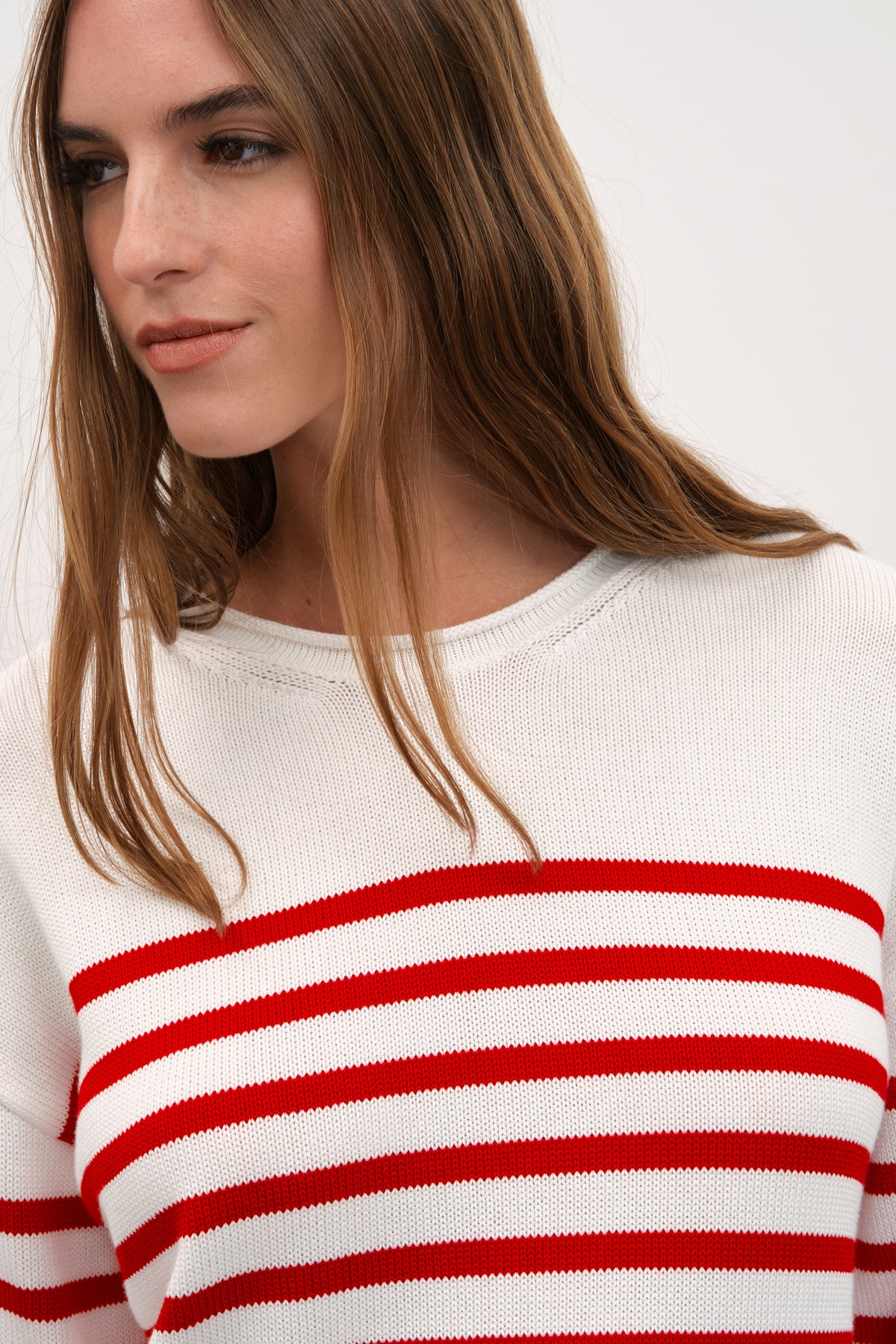 Kıvrık Yakalı Düşük Omuzlu Cotton Modal Triko