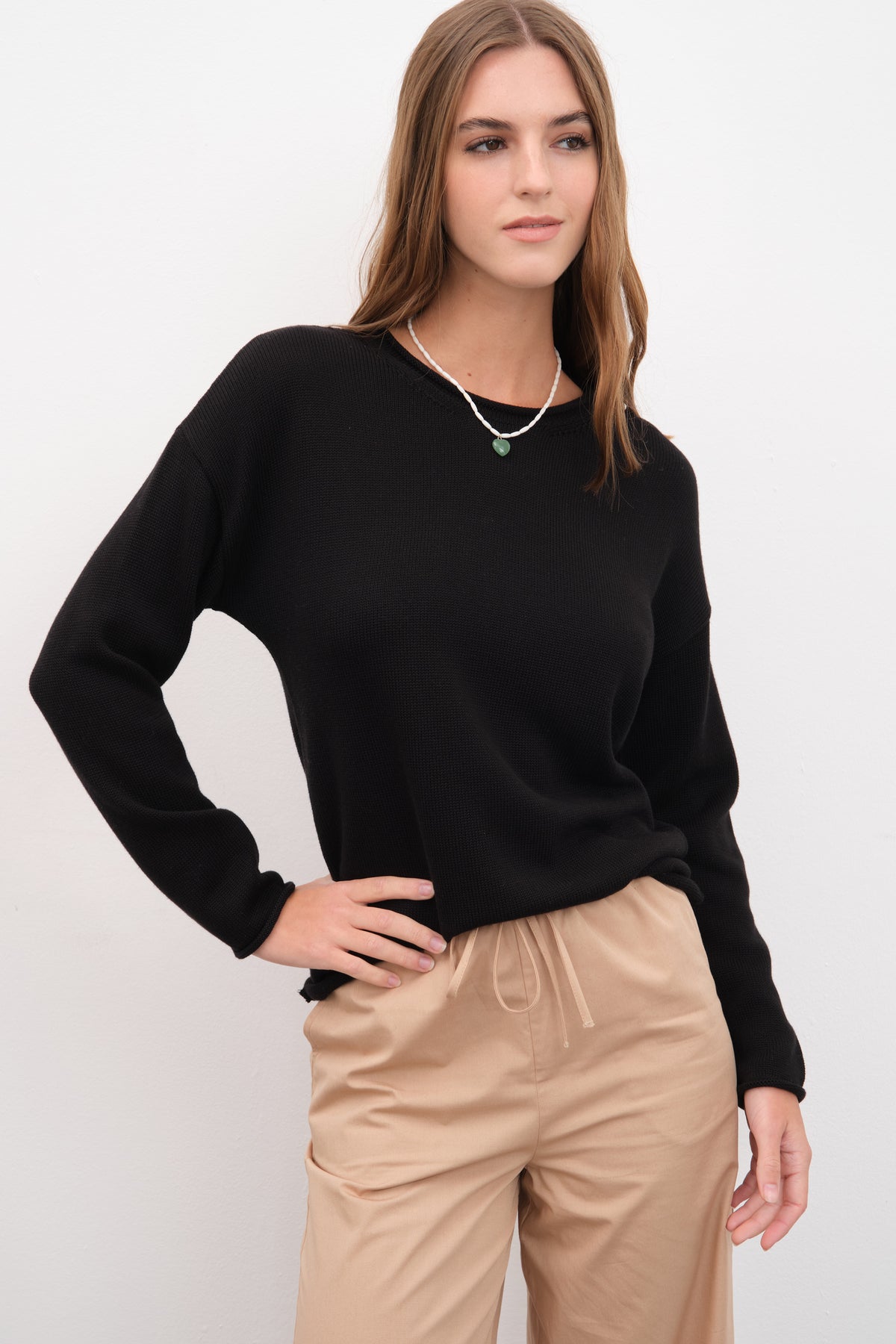 Kıvrık Yakalı Düşük Omuzlu Cotton Modal Triko