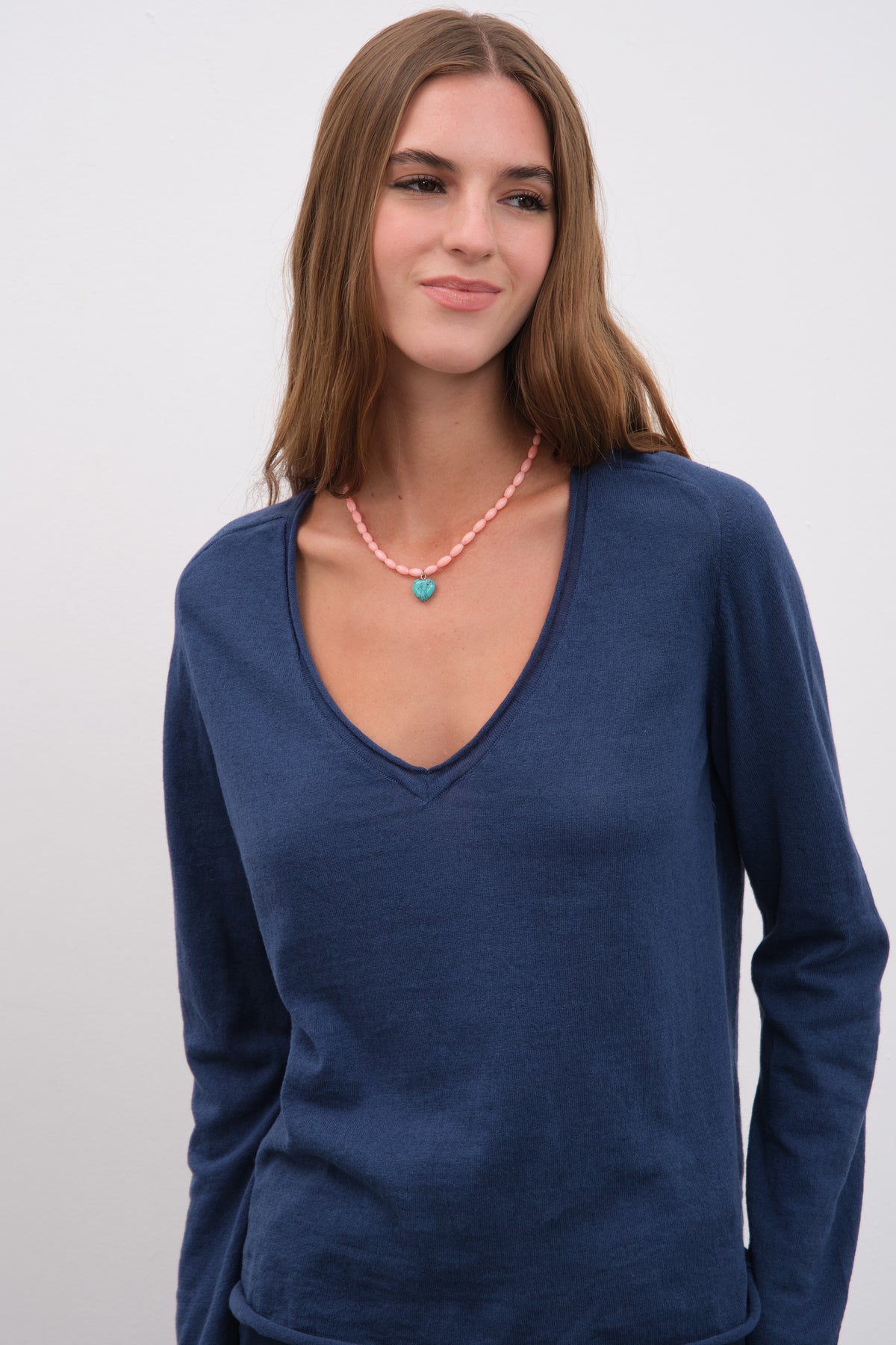 V Yakalı Cotton Linen Lightweight Triko