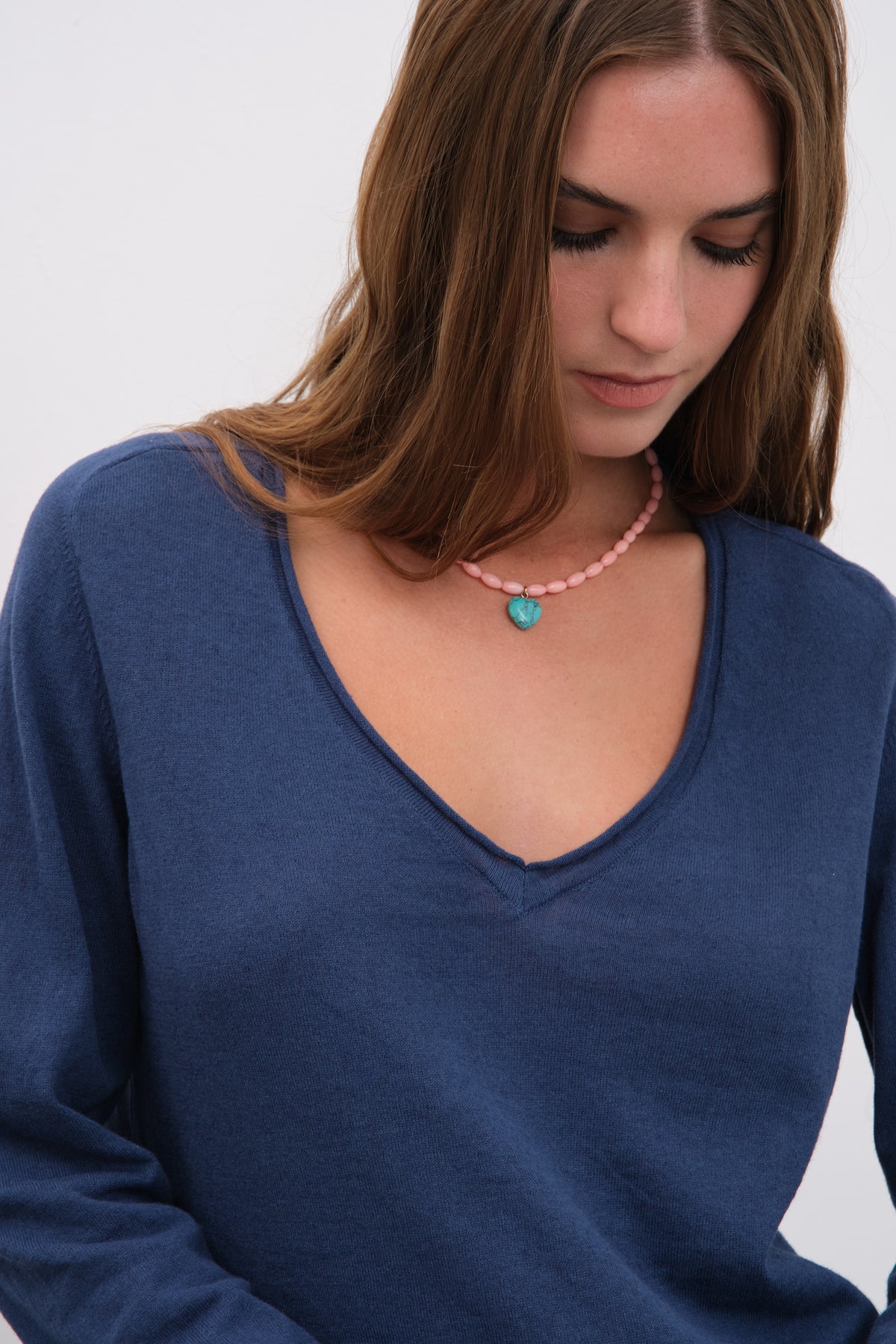 V Yakalı Cotton Linen Lightweight Triko