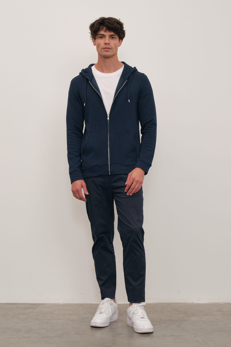 Pull-On Chino Pantolon