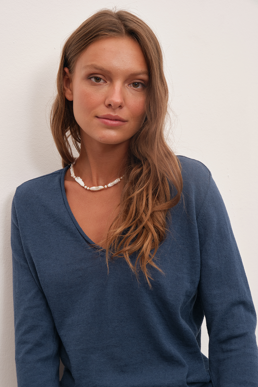 V Yakalı Cotton Linen Lightweight Triko