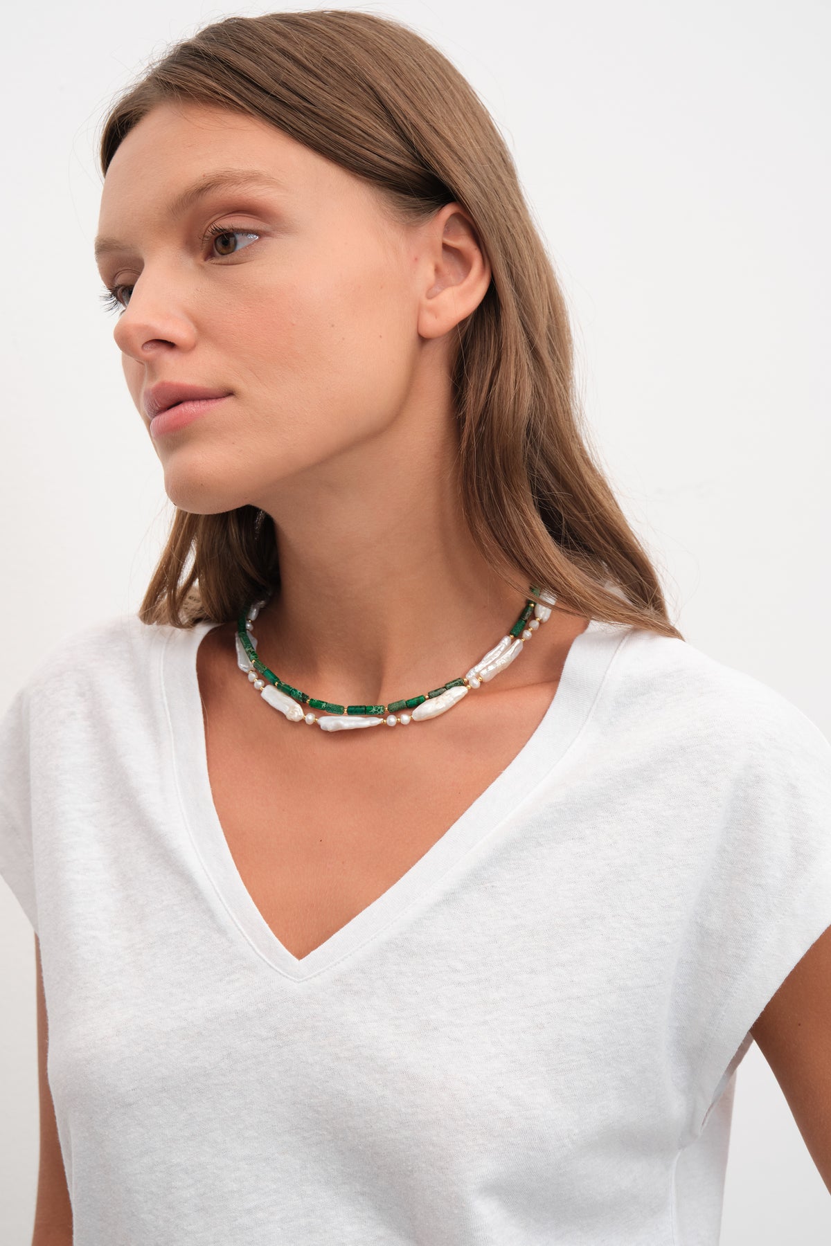 V Yakalı Cotton Linen T-shirt