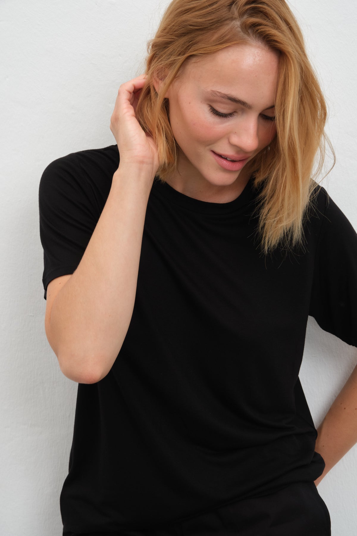 Featherweight Bisiklet Yakalı Lyocell T-shirt (TENCEL™)