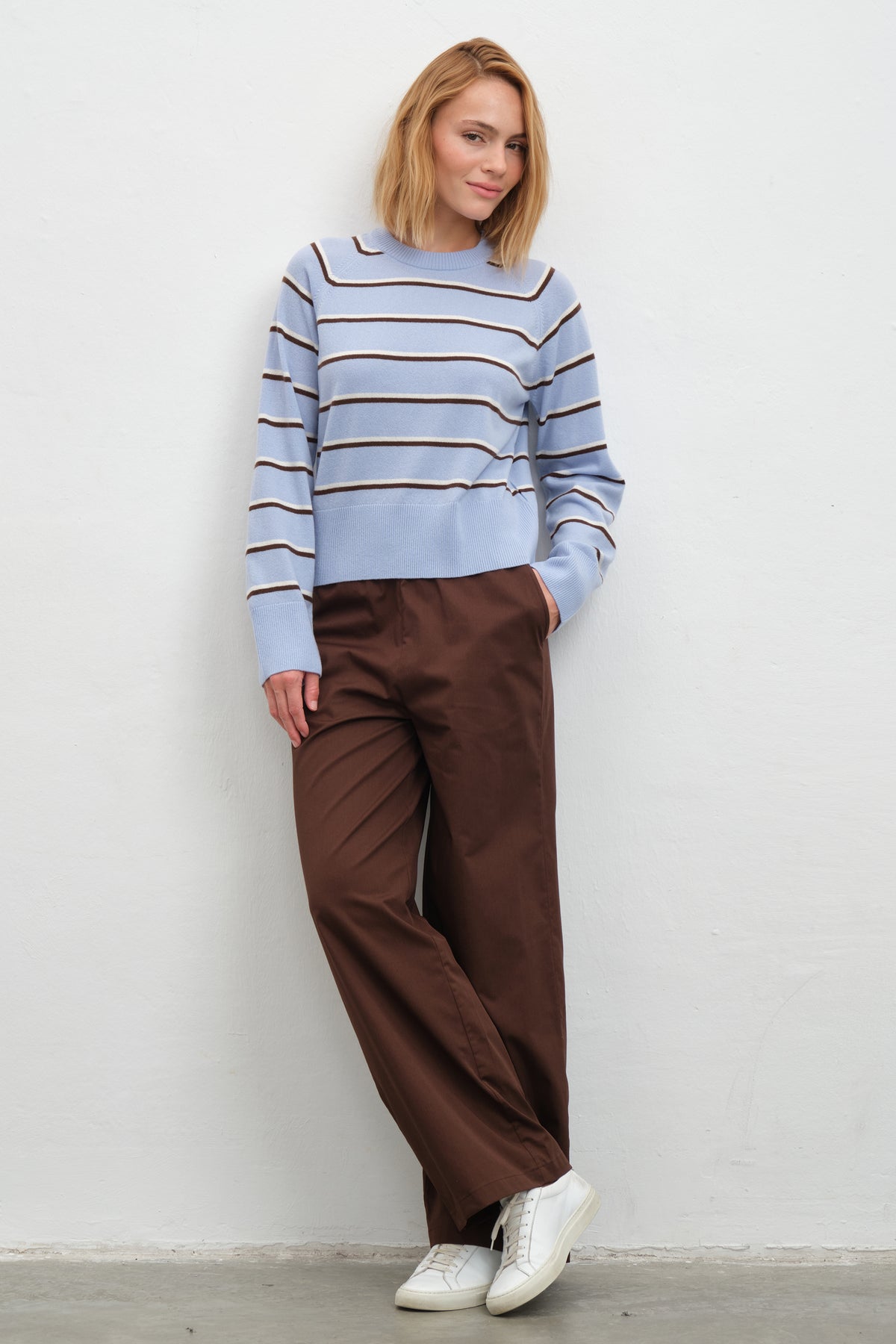 Pull-On Cotton Gabardin Pantolon