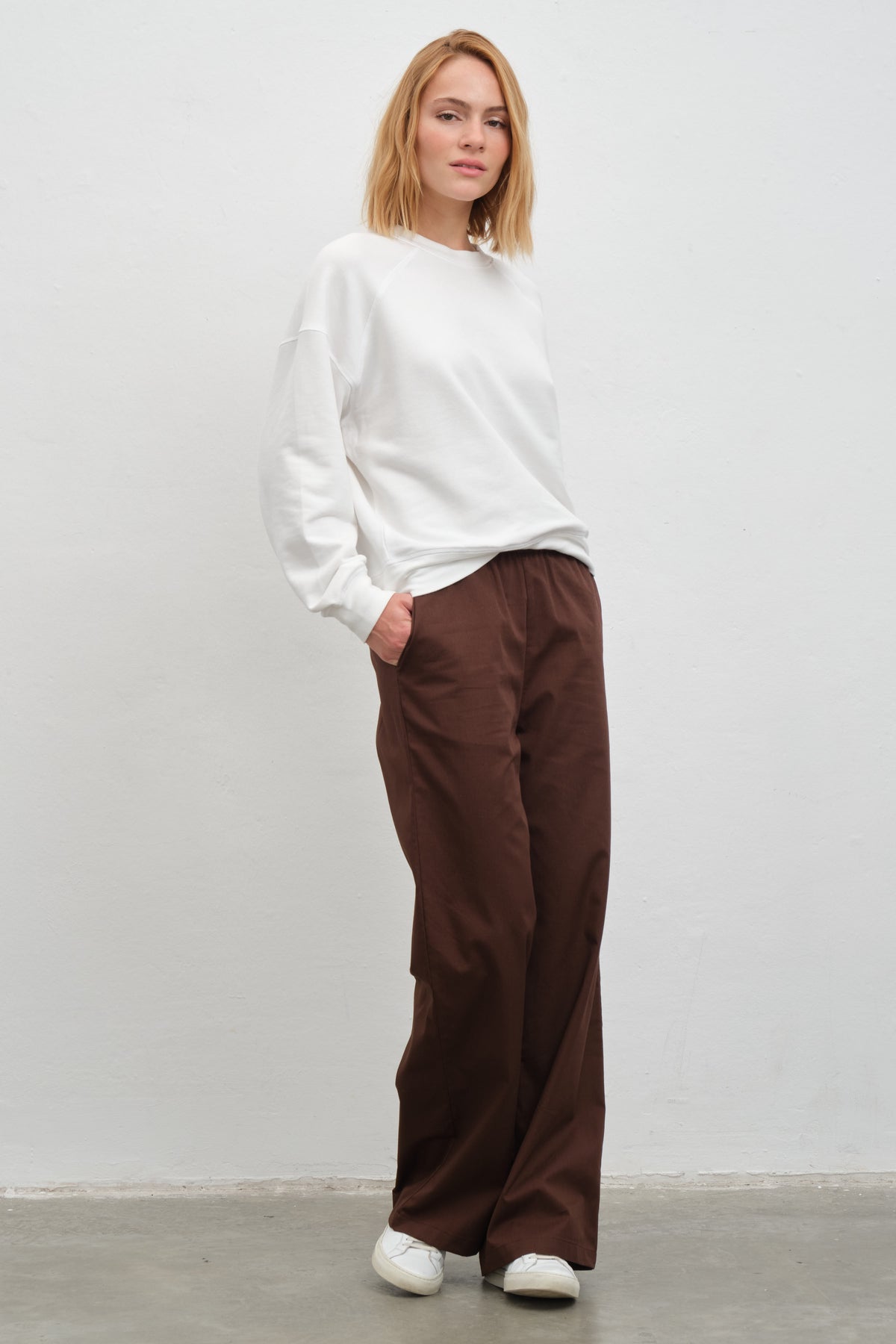 Pull-On Cotton Gabardin Pantolon