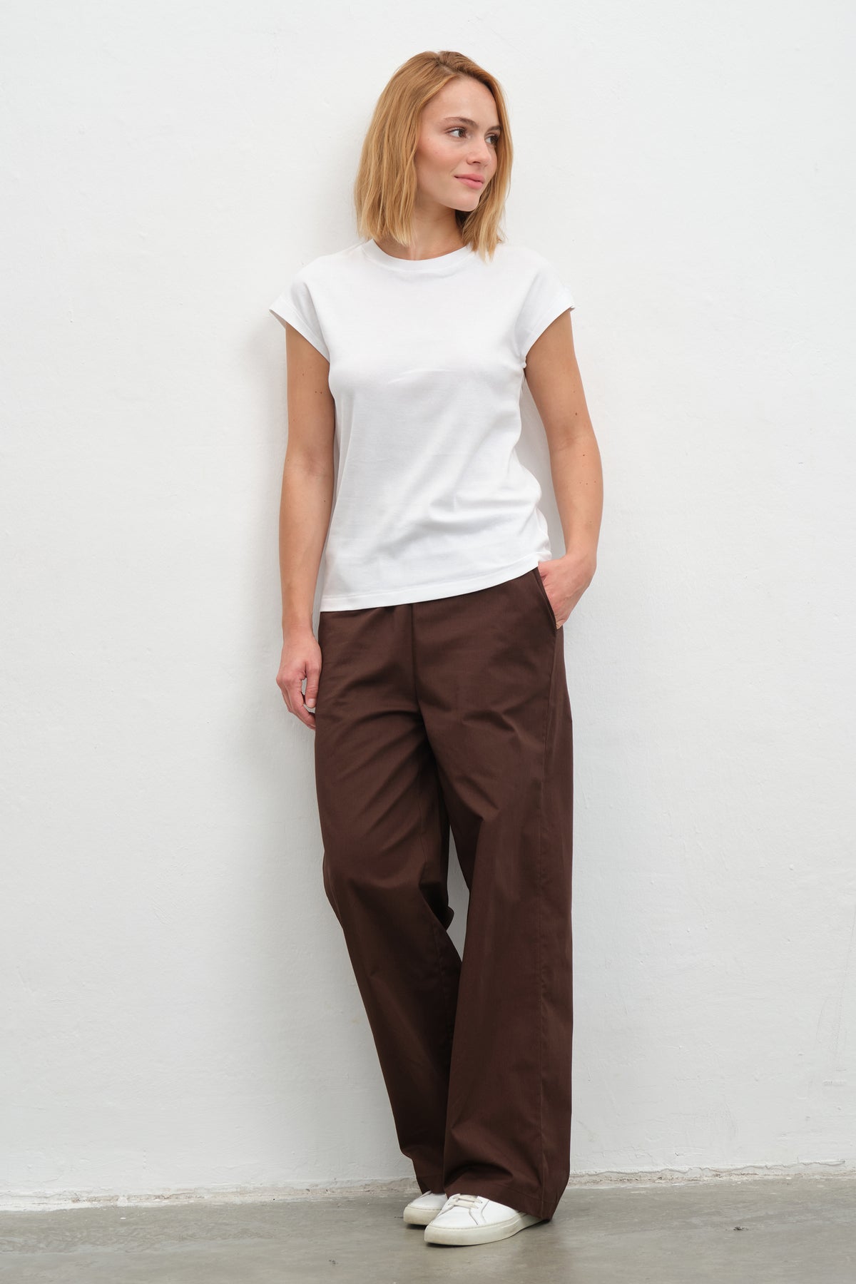Pull-On Cotton Gabardin Pantolon