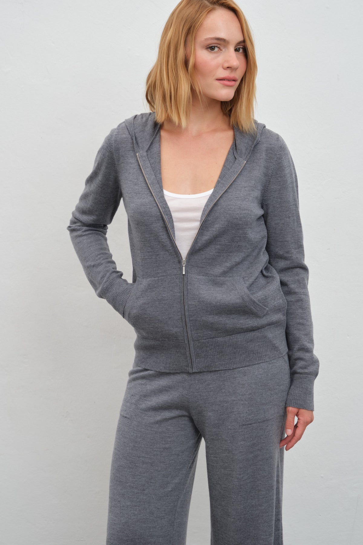Fermuarlı Lightweight Merino Fitted Hoodie