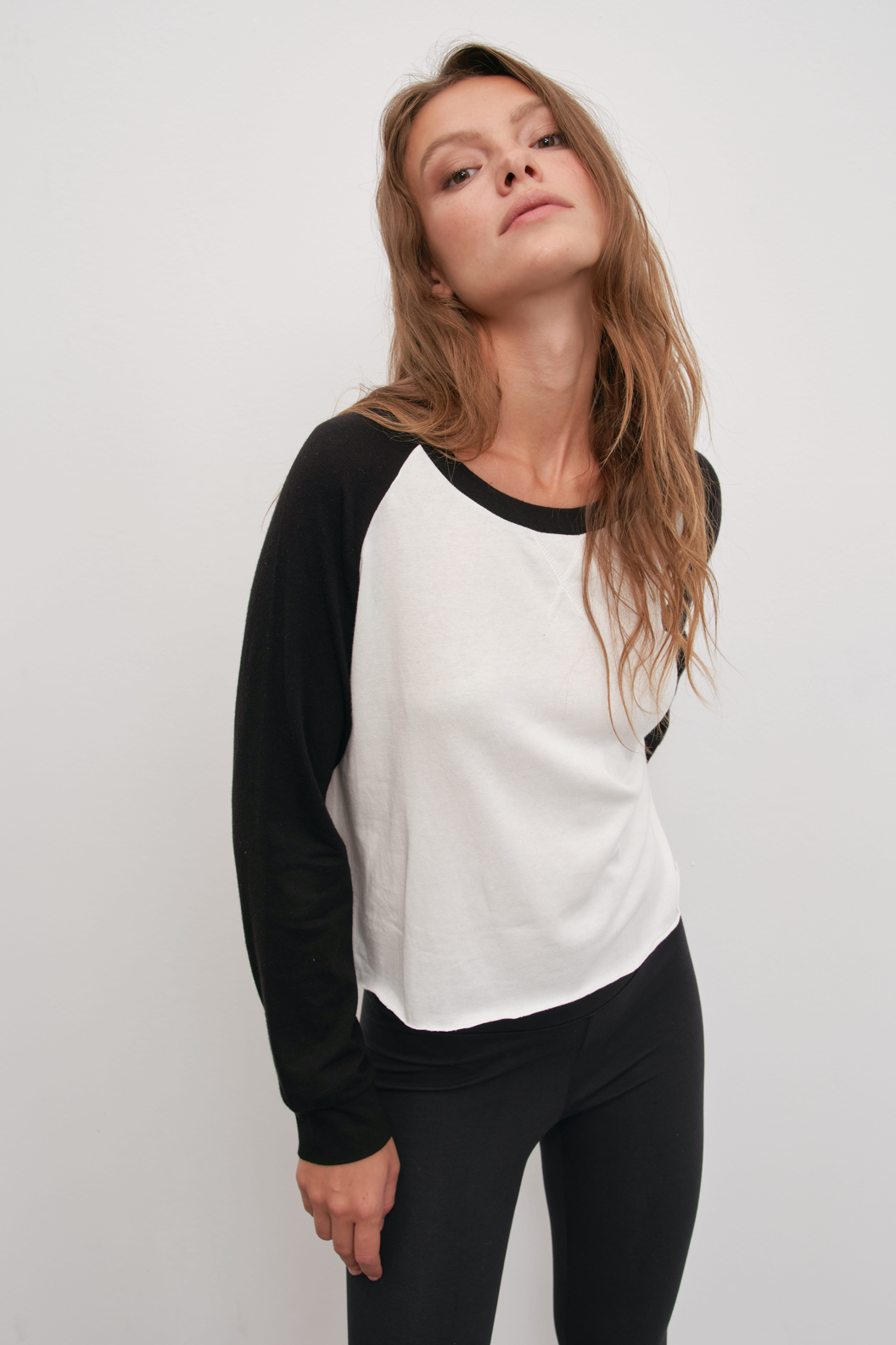 Super-Lightweight Cropped Baseball Sweatshirt