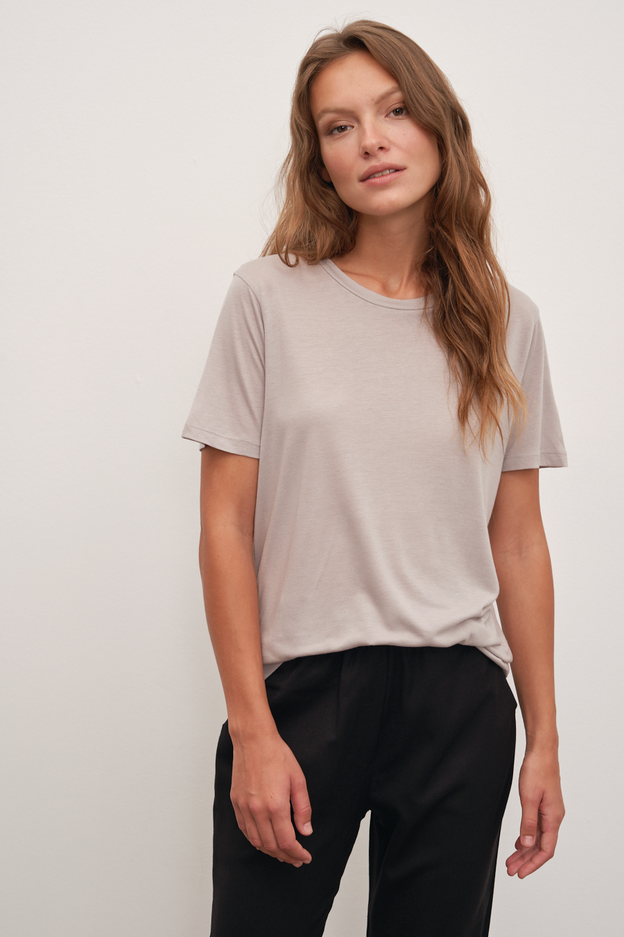 Featherweight Bisiklet Yakalı Lyocell T-shirt (TENCEL™)