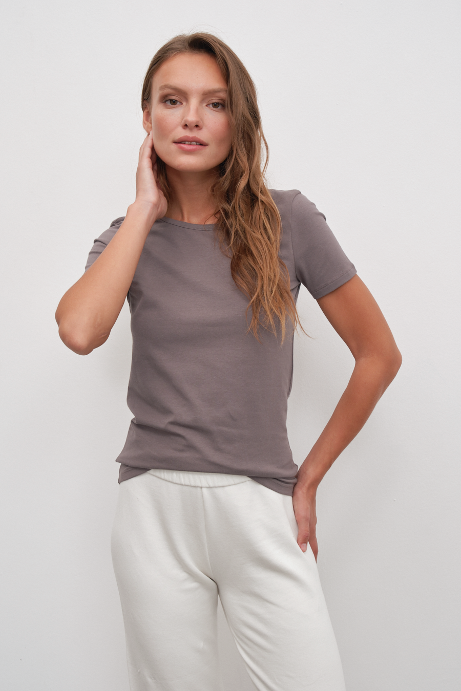 Sırt Detaylı Fitted Modal T-shirt