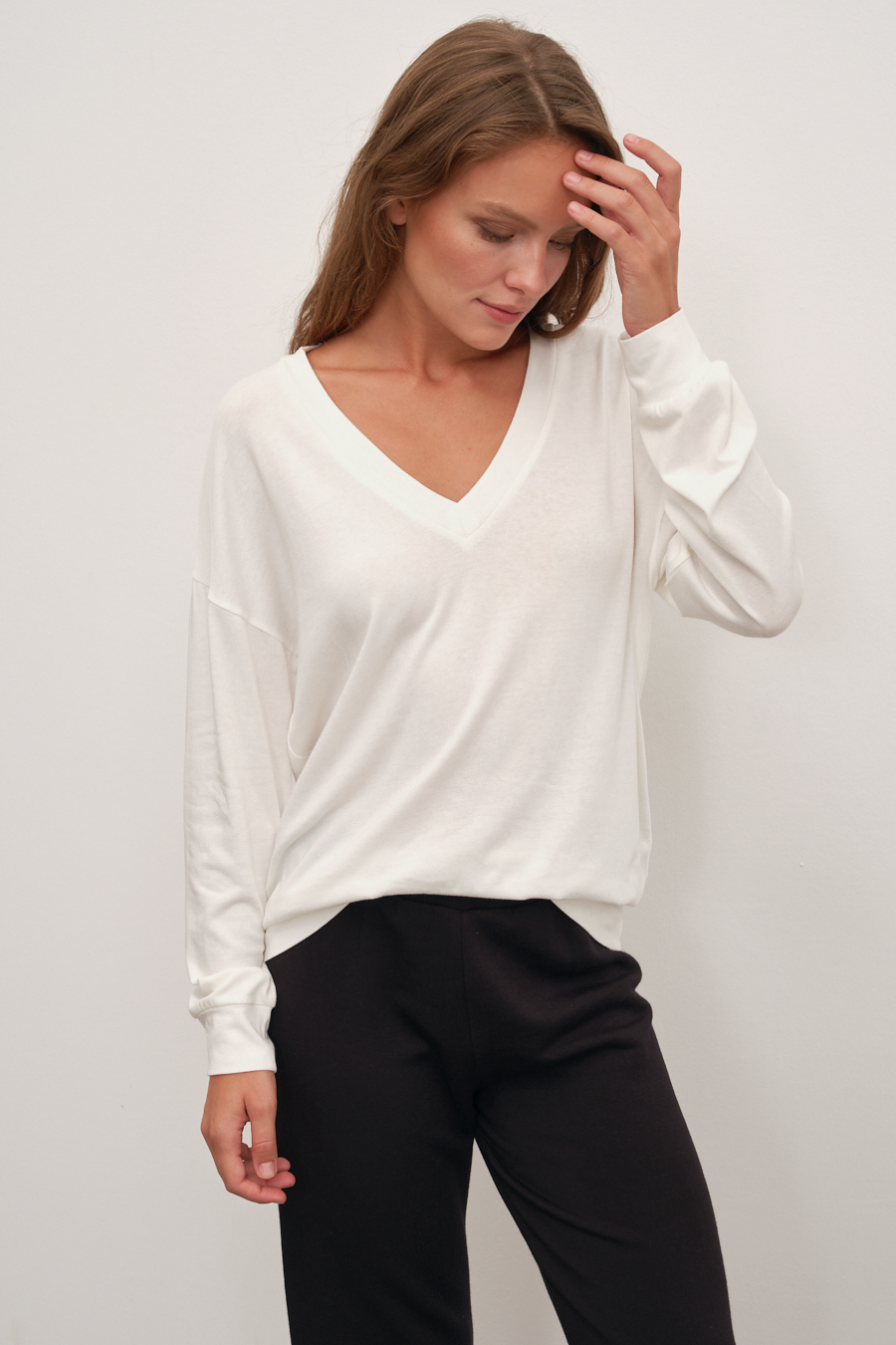 V Yakalı Super-Lightweight Sweatshirt