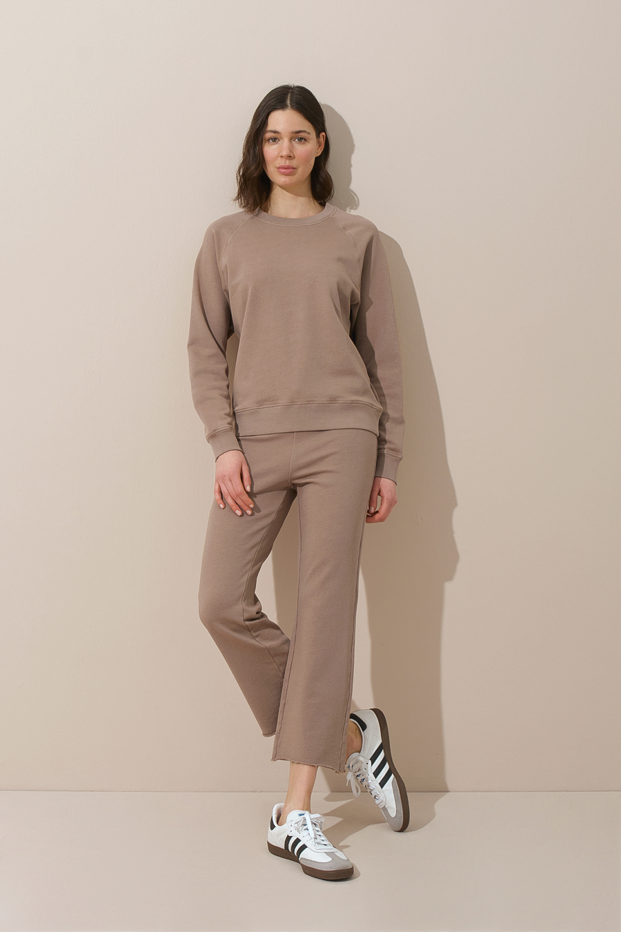 Garment-Dyed Lightweight Cotton Reglan Kollu Sweatshirt